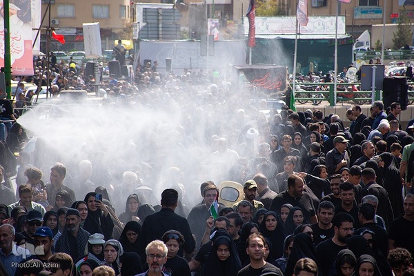 پیاده‌روی مردم نصف جهان به عشق ارباب دو جهان