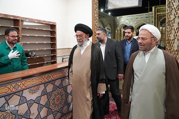 همایش تجلیل از یاوران وقف در زینبیه اصفهان