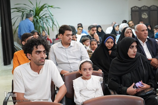 همایش تجلیل از یاوران وقف در زینبیه اصفهان