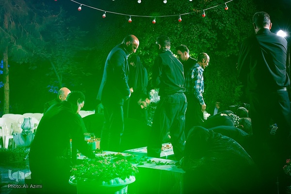 آیین استقبال از پیکر شهدای تازه‌تفحص‌شده در سیمای مرکز اصفهان