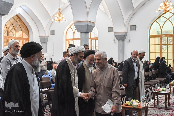 همایش بزرگداشت علامه حسن‌زاده آملی (ره) در اصفهان