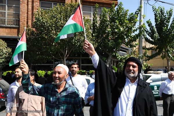 تظاهرات ضدصهیونیستی نمازگزاران اصفهانی