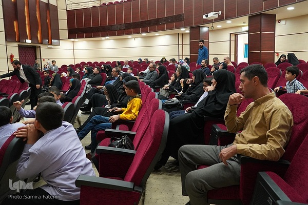 همایش تجلیل از حافظان قرآن مؤسسه ثامن‌الائمه (ع)