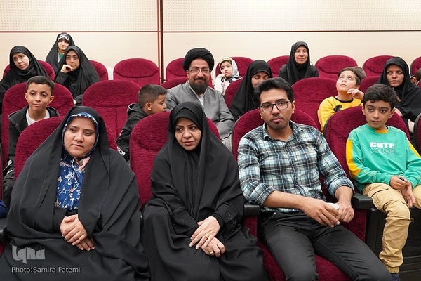 همایش تجلیل از حافظان قرآن مؤسسه ثامن‌الائمه (ع)