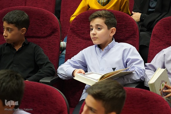 همایش تجلیل از حافظان قرآن مؤسسه ثامن‌الائمه (ع)