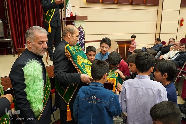 همایش تجلیل از حافظان قرآن مؤسسه ثامن‌الائمه (ع)