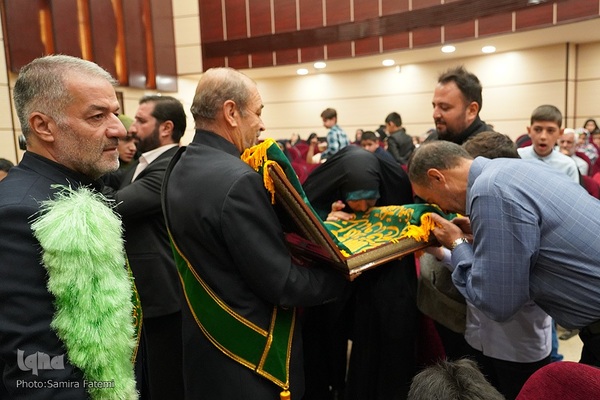 همایش تجلیل از حافظان قرآن مؤسسه ثامن‌الائمه (ع)