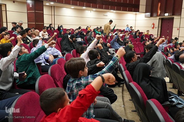 همایش تجلیل از حافظان قرآن مؤسسه ثامن‌الائمه (ع)