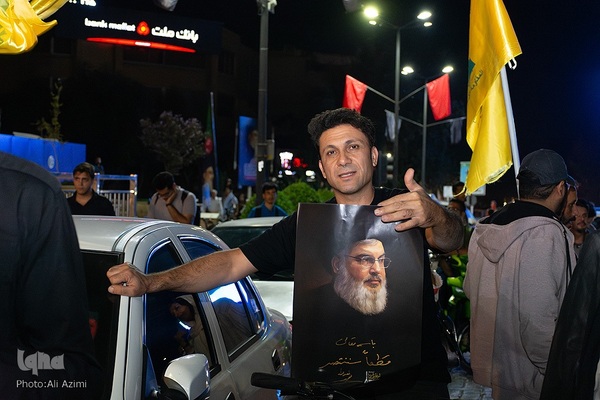 شادمانی مردم اصفهان از عملیات وعده صادق ۲