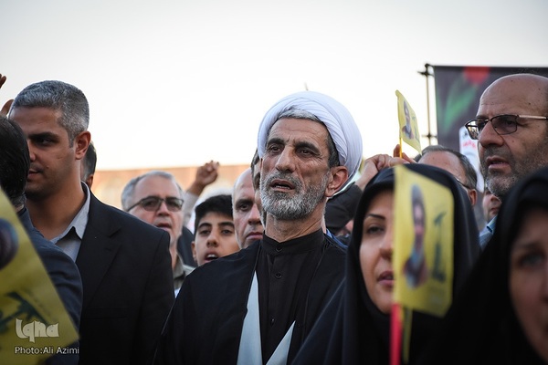 خروش اصفهانی‌ها در حمایت از عملیات وعده صادق ۲
