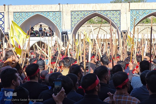 هزار و سیصد و سی‌امین آیین قالی‌شویان مشهد اردهال