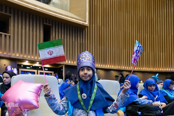 بدرقه پروانه‌های سی‌وششمین جشنواره فیلم کودک اصفهان