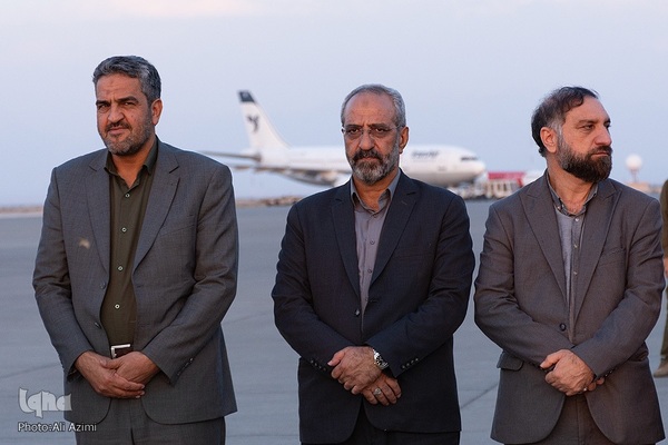 استقبال از پیکر مطهر سردار شهید نیلفروشان در فرودگاه اصفهان