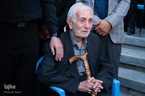 استقبال از پیکر مطهر سردار شهید نیلفروشان در فرودگاه اصفهان