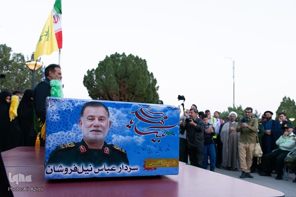 استقبال از پیکر مطهر سردار شهید نیلفروشان در فرودگاه اصفهان