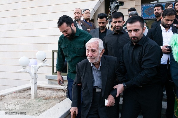 استقبال از پیکر مطهر سردار شهید نیلفروشان در فرودگاه اصفهان