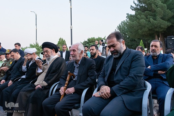 استقبال از پیکر مطهر سردار شهید نیلفروشان در فرودگاه اصفهان