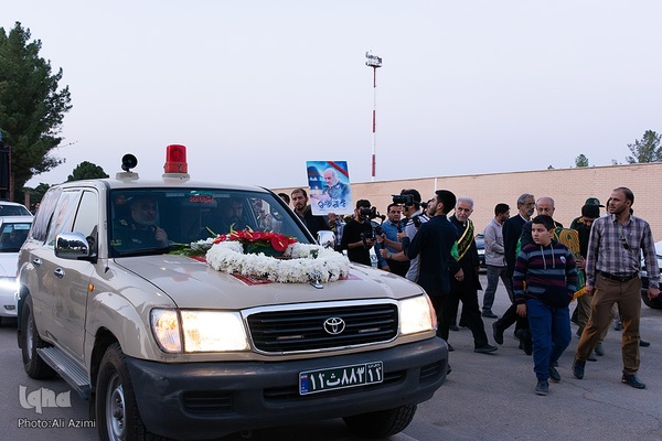 استقبال از پیکر مطهر سردار شهید نیلفروشان در فرودگاه اصفهان