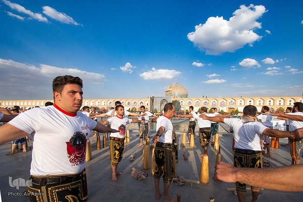 رزمایش بزرگ جهادگران فاطمی در اصفهان