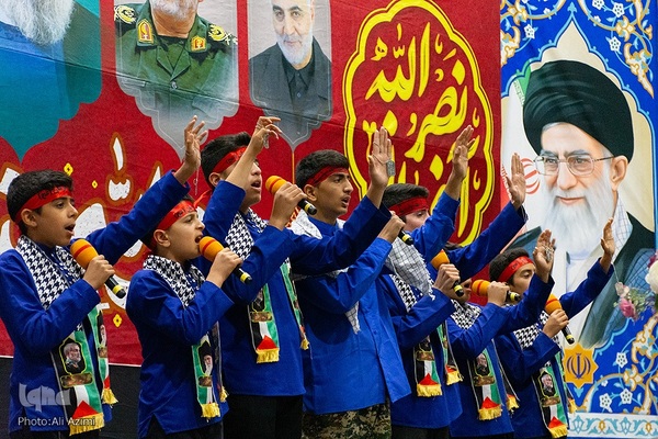 بزرگداشت هفتمین روز خاکسپاری شهید نیلفروشان در اصفهان