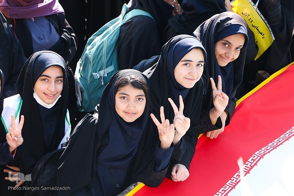 راهپیمایی یوم‌الله ۱۳ آبان در اصفهان