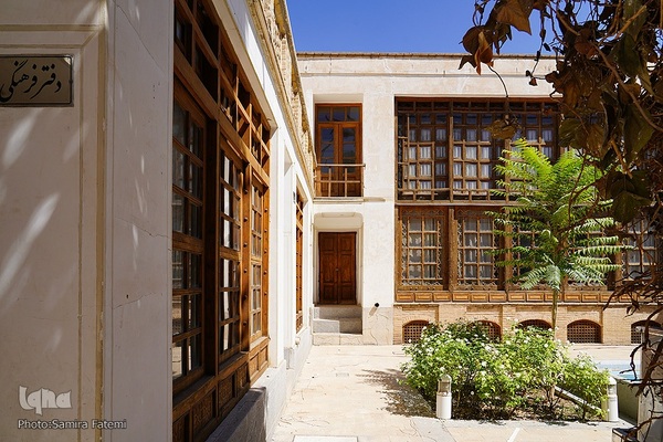 گذری بر مدرسه علمیه «زهرای مرضیه (س)»