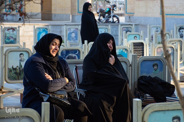 بزرگداشت روز حماسه و ایثار اصفهانی‌ها در گلستان شهدای اصفهان