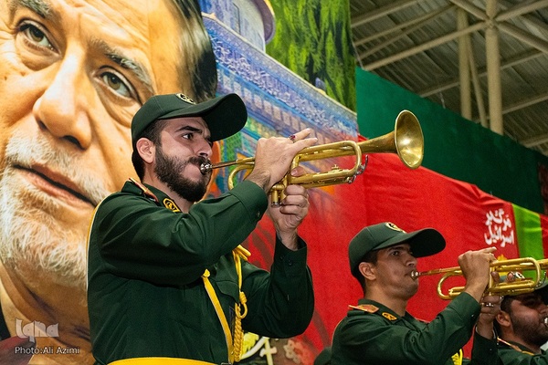 مراسم چهلم شهید نیلفروشان در اصفهان