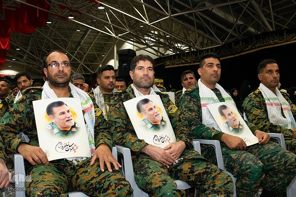 مراسم چهلم شهید نیلفروشان در اصفهان