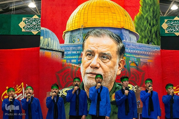 مراسم چهلم شهید نیلفروشان در اصفهان