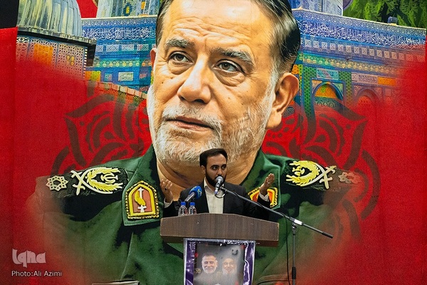 مراسم چهلم شهید نیلفروشان در اصفهان