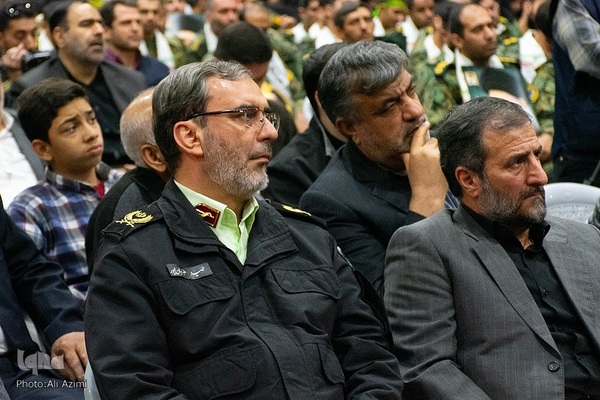 مراسم چهلم شهید نیلفروشان در اصفهان