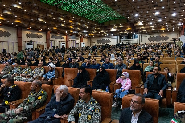اجلاس بزرگداشت ۳۱۲۴ شهید ارتش در اصفهان