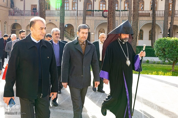 آیین تبریک سال نوی میلادی در اصفهان