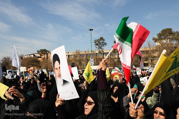 آیین گرامیداشت حماسه ۹ دی در اصفهان