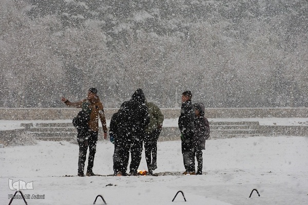 اصفهان در آغوش زمستان