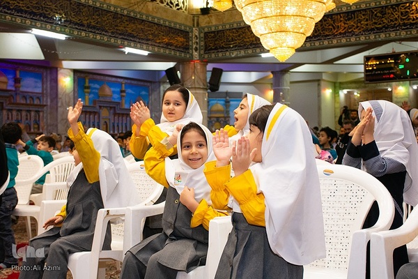 ویژه‌برنامه مؤسسه ثامن‌الائمه (ع) به‌مناسبت روز پدر و مادر