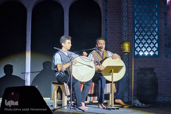 اجلاس شهدای زن و بانوان تمدن‌ساز کاشان