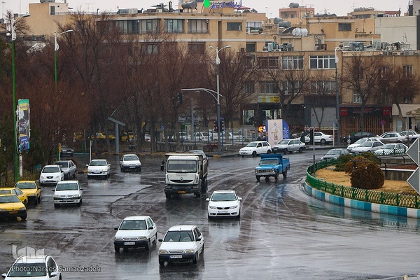 نصف جهان بارانی