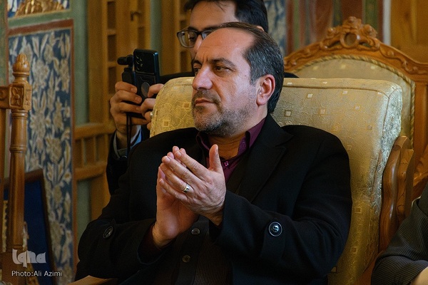 دیدار استاندار اصفهان با پیشوایان مذهبی ادیان توحیدی