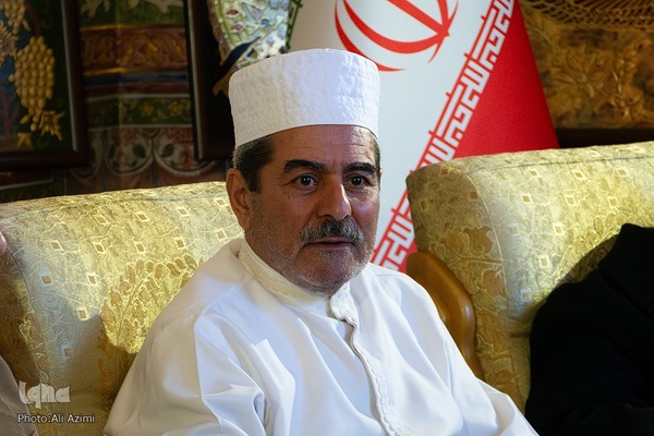 دیدار استاندار اصفهان با پیشوایان مذهبی ادیان توحیدی