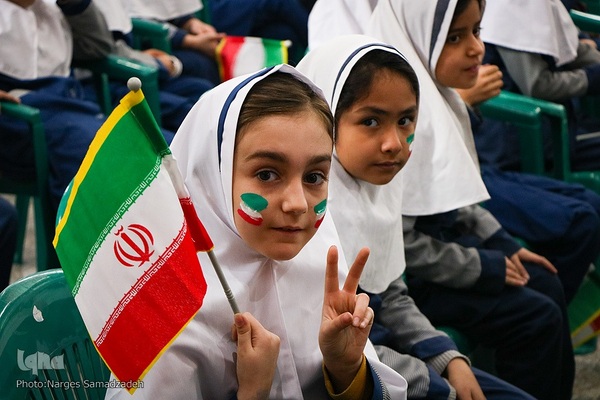 ویژه‌برنامه زنگ انقلاب در اصفهان