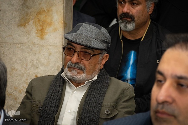 افتتاحیه معنوی پانزدهمین جشنواره فیلم فجر در اصفهان