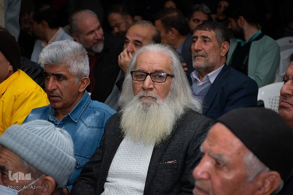 افتتاحیه معنوی پانزدهمین جشنواره فیلم فجر در اصفهان