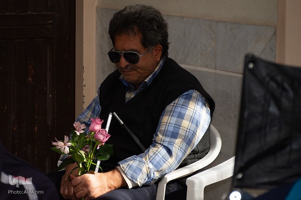 افتتاحیه معنوی پانزدهمین جشنواره فیلم فجر در اصفهان