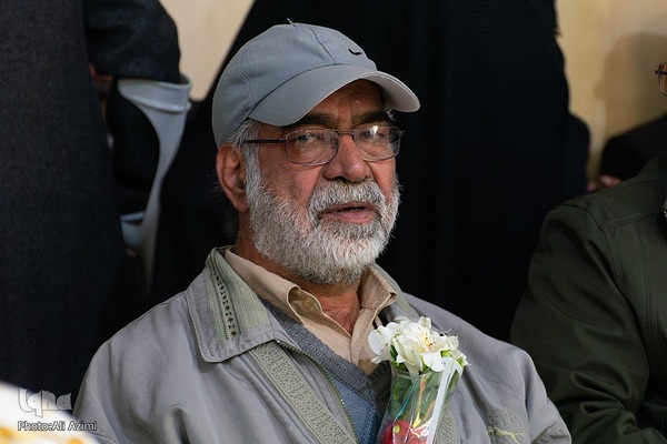 افتتاحیه معنوی پانزدهمین جشنواره فیلم فجر در اصفهان