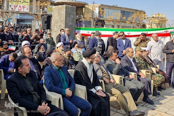 تجلی حضور کاشانی‌ها در راهپیمایی ۲۲ بهمن