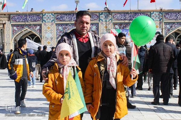 حضور پرشور مردم نایین در راهپیمایی ۲۲ بهمن