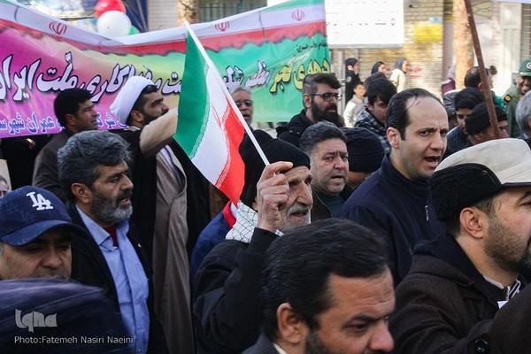 حضور پرشور مردم نایین در راهپیمایی ۲۲ بهمن