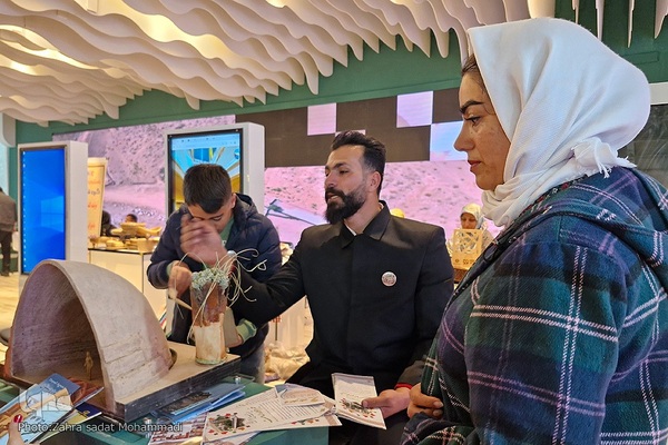 گذری بر غرفه میراث فرهنگی کاشان در نمایشگاه گردشگری تهران